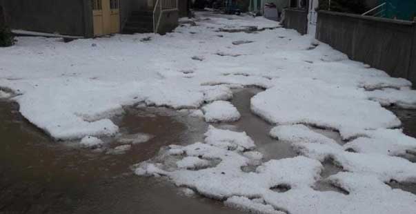 Tokat’Ta Dolu Yağışı Tarım Arazilerini Vurdu