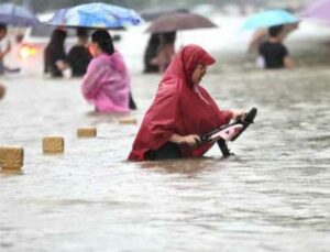 Çin’deki Sel Felaketinde Ölü Sayısı 302’Ye Yükseldi
