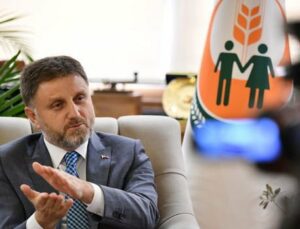 Tarım Kredi Genel Müdürü Fahrettin Poyraz Görevden Alındı