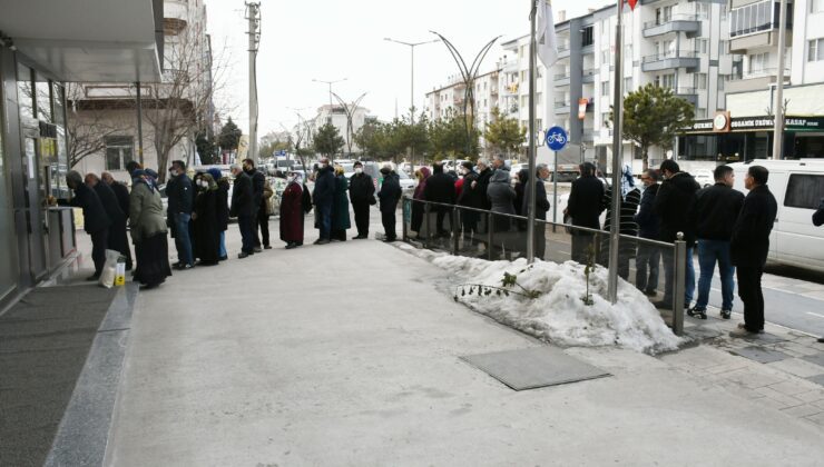 Tmo’nun Indirimli Ürünleri Kuyruk Oluşturdu