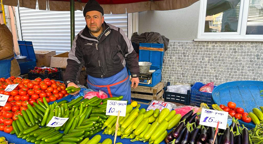 Pazar tezgâhlarında fiyatlar artık gram üzerinden belirleniyor