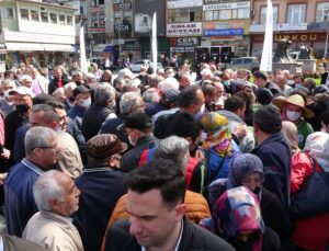 Bir Paket Tohum Için Izdiham Yaşandı!