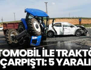 Otomobil ile traktör çarpıştı: 5 yaralı